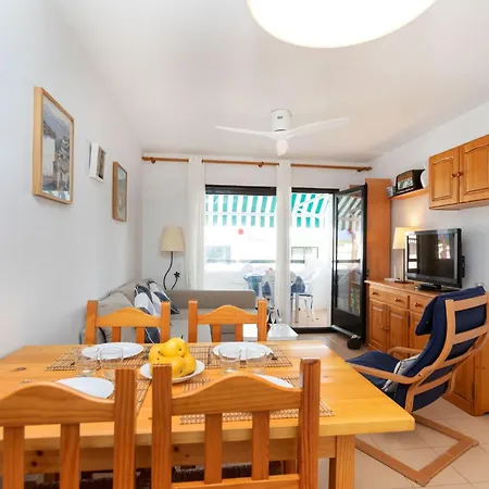 El Coto-4 By Interhome