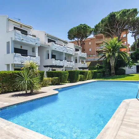 El Coto-4 By Interhome